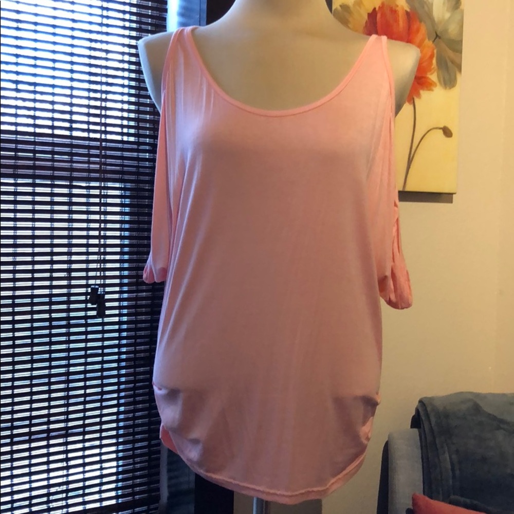 NWT Baluoke cold-shoulder pink top; Sz M; ruched